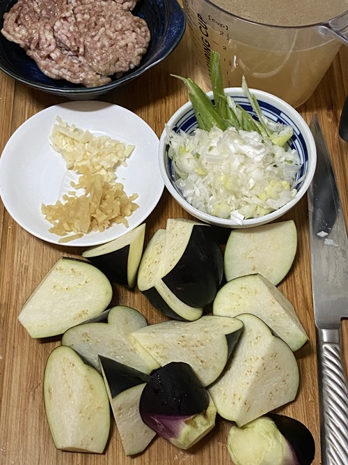 SGkQetU